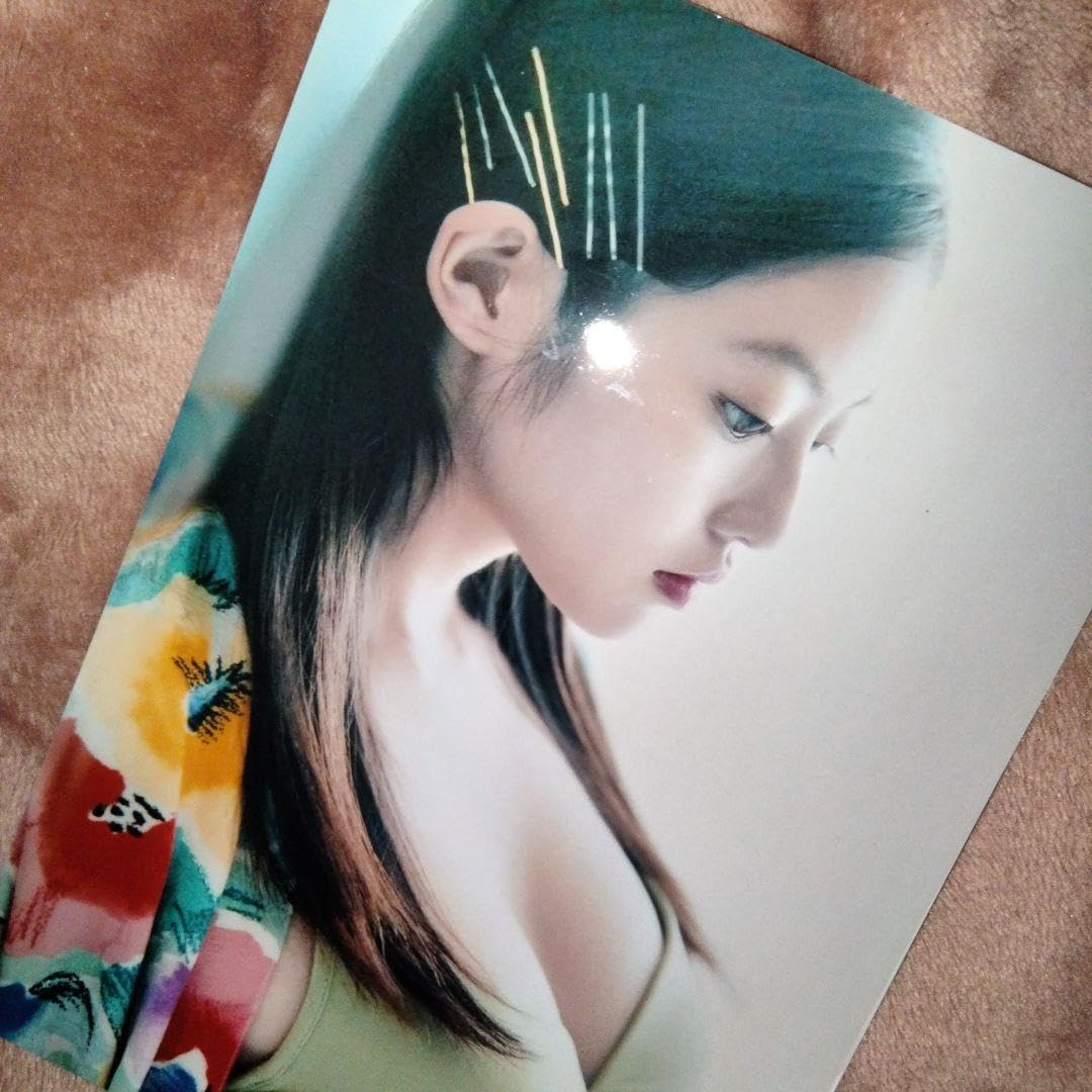 Amazon.co.jp: 今田美桜 2L版お宝写真 : おもちゃ